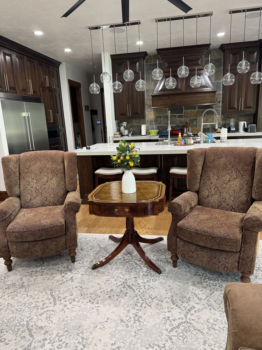 American Federal Revival Mahogany Drum Table