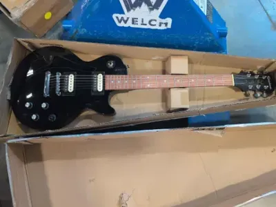 Epiphone Les Paul Tribute Guitar Ebony - Used