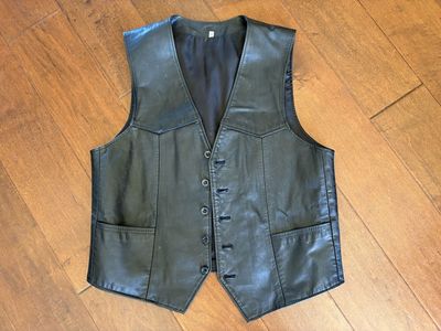 Black Leather Vest Women’s Medium