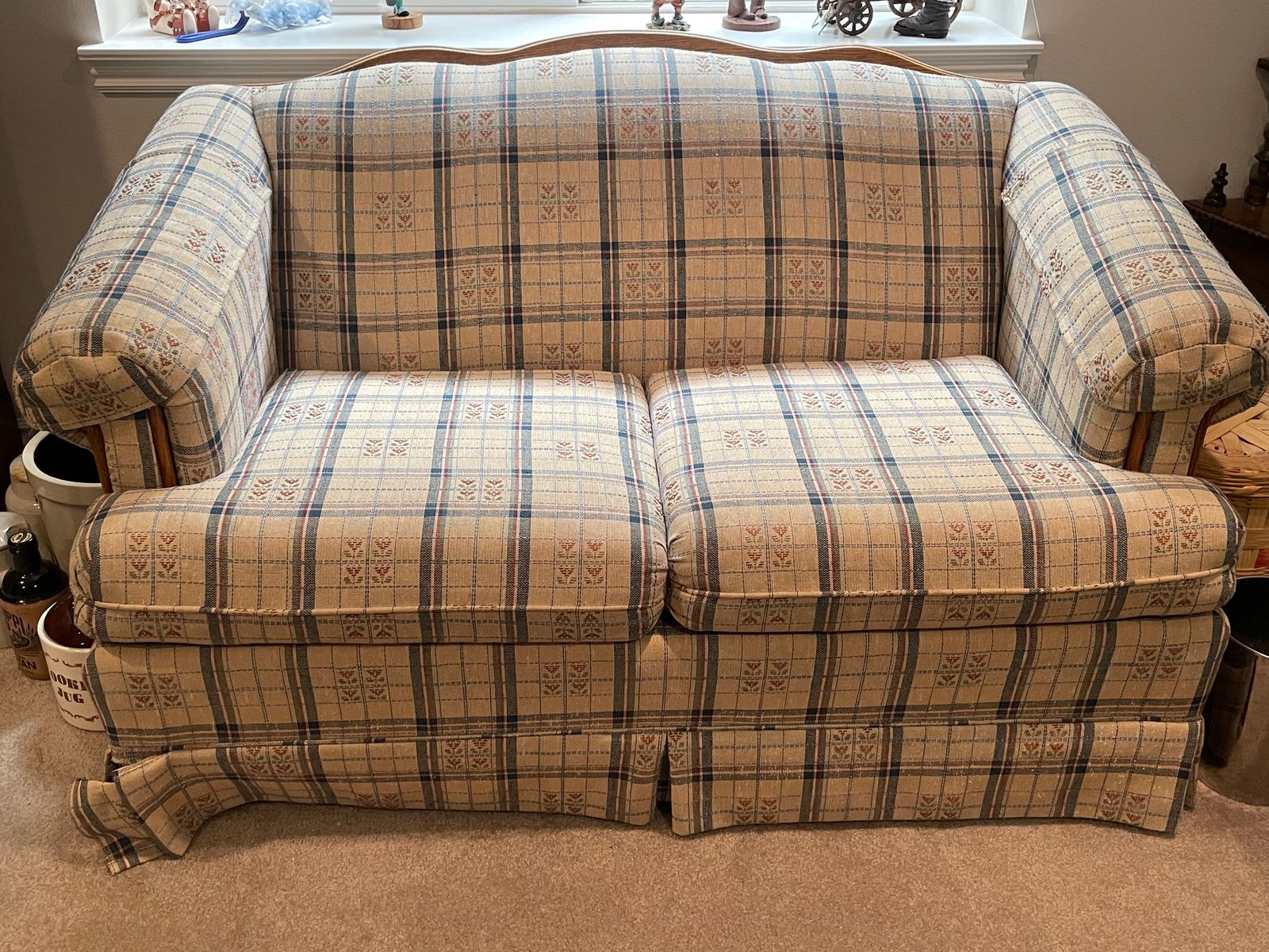 Plaid Loveseat - Blue & Beige Country Style
