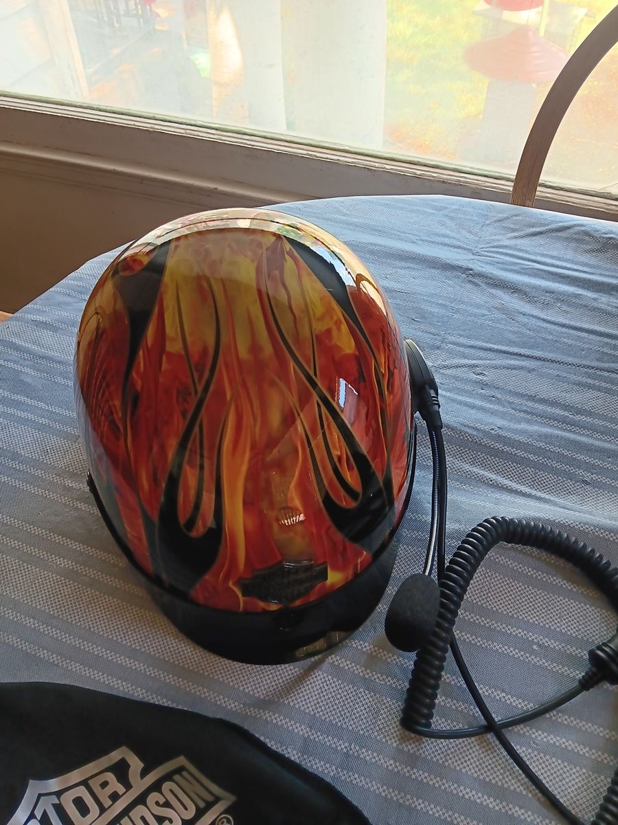 Motorcycle helmet (Harley)