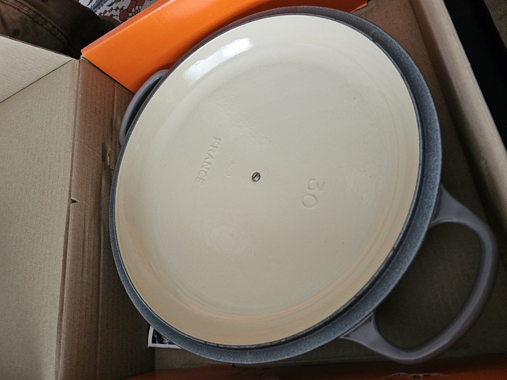 Main image 4