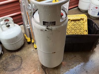 Manchester Industrial Forklift LP-Gas Cylinder Tank 4U DOT-4BA240