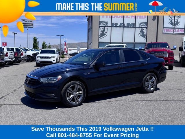 2019 Volkswagen Jetta R-Line