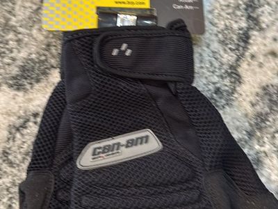 Can-Am TG/XL Black Mesh Rider Gloves, New with Tags, Original Price $34.99