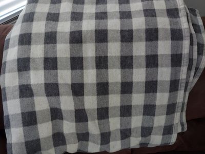 Blake Shelton x Lands' End Gray Buffalo Check Fleece Blanket, Queen size