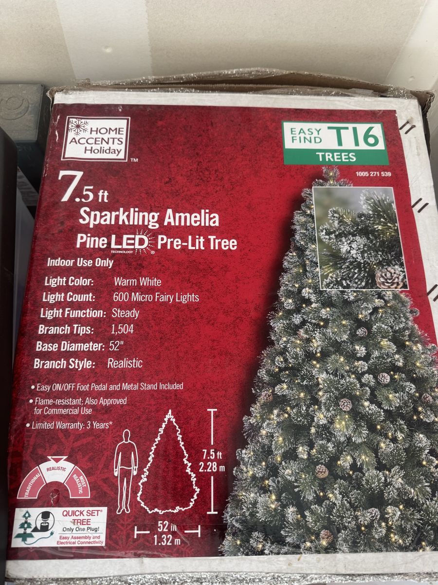 Home Accents Holiday 7.5ft Sparkling glitter flocked Amelia Pine LED Pre-Lit Artificial Christmas Tree, Warm White