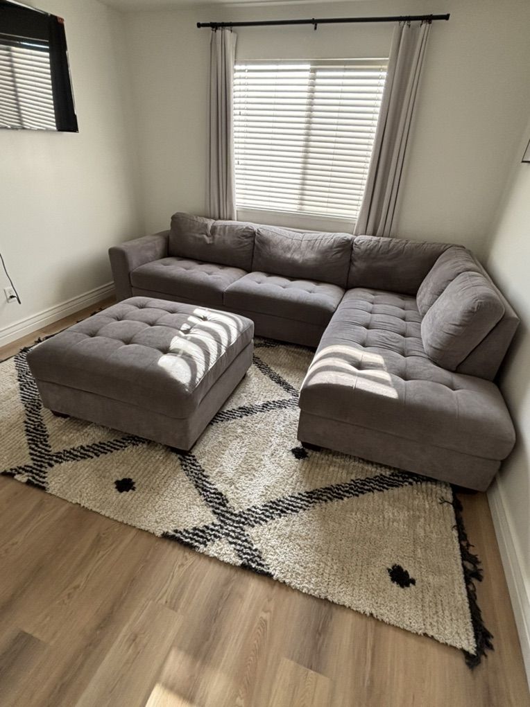 Sectional Sofa