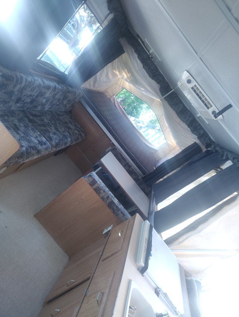 Main image 6