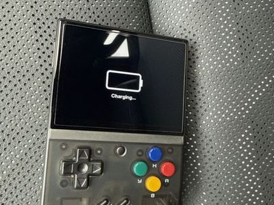 Miyoo Mini Plus with 64gb card