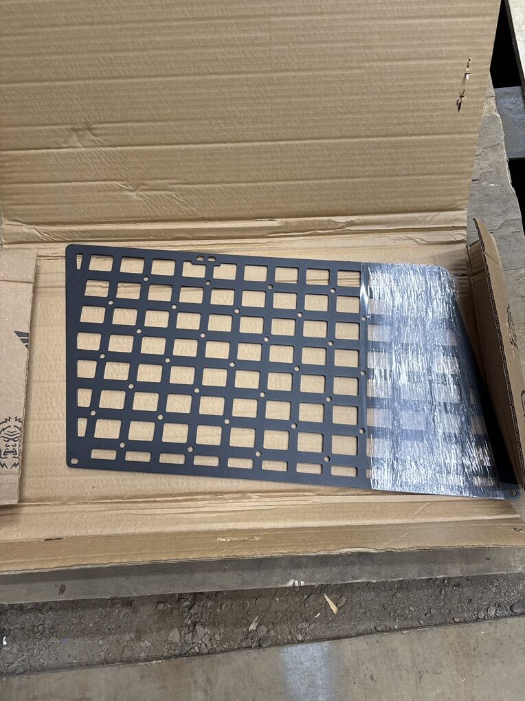 Cherokee Xj Rear Window Molle Panel