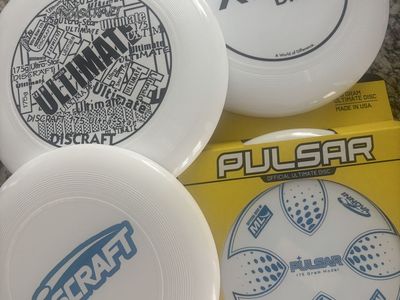Ultimate Frisbee Discraft, Aria, Pulsar. J-Star. New!