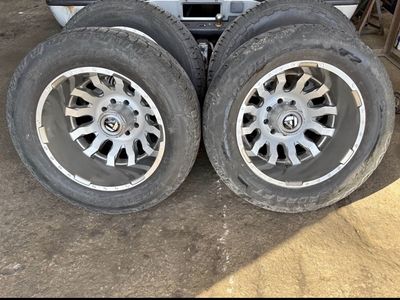 Fuel 20” dually wheels 8x170