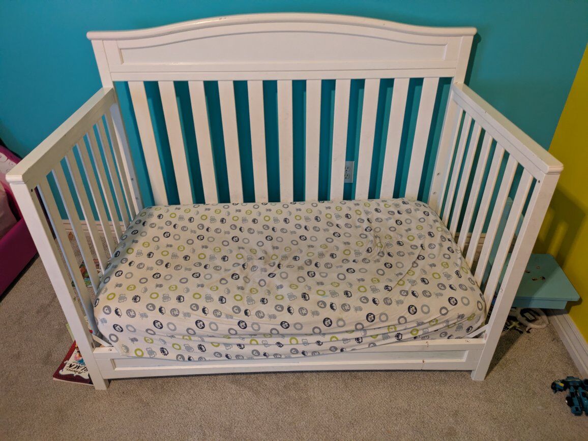 crib/toddler bed