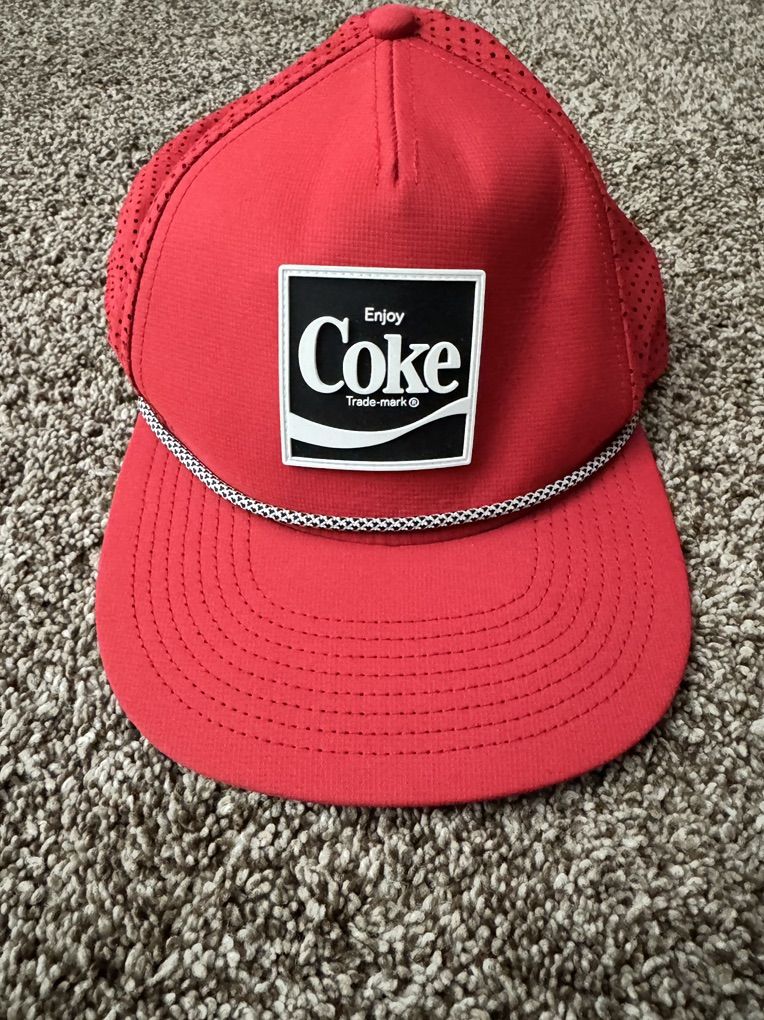 Coca-Cola snapback/trucker hat