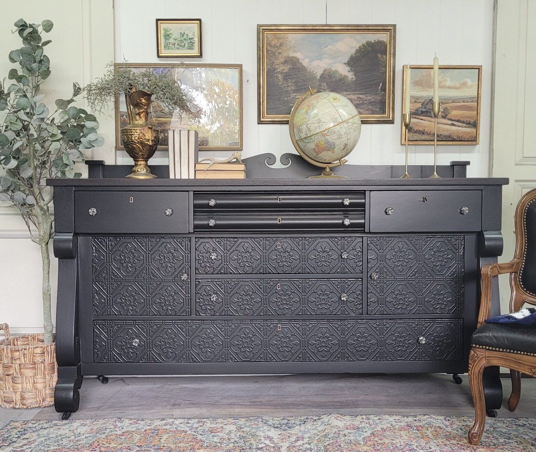 Gorgeous black empire buffet