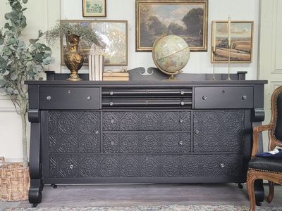 Gorgeous black empire buffet