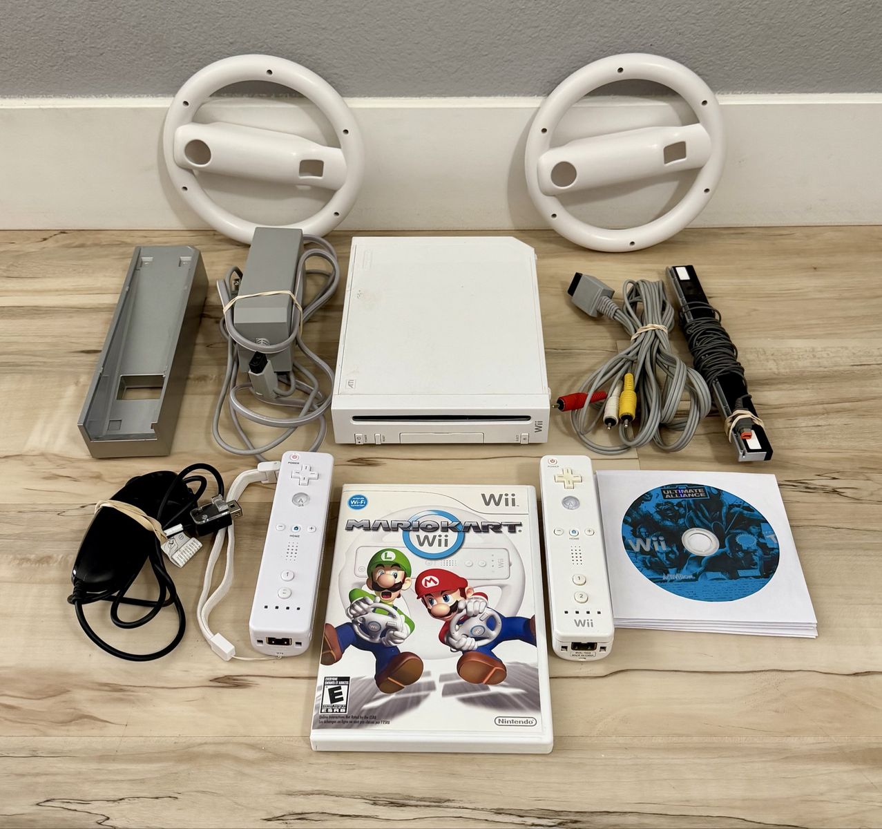 Wii Mario Kart 6-Games Bundle