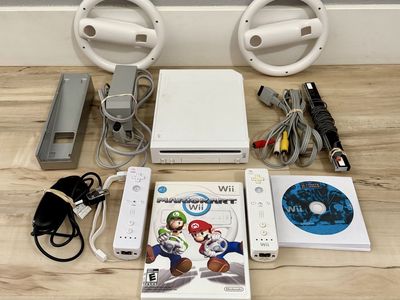 Wii Mario Kart 6-Games Bundle