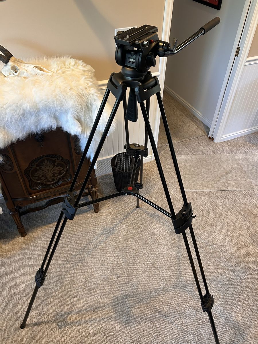 CAME-TV fluid head tripod