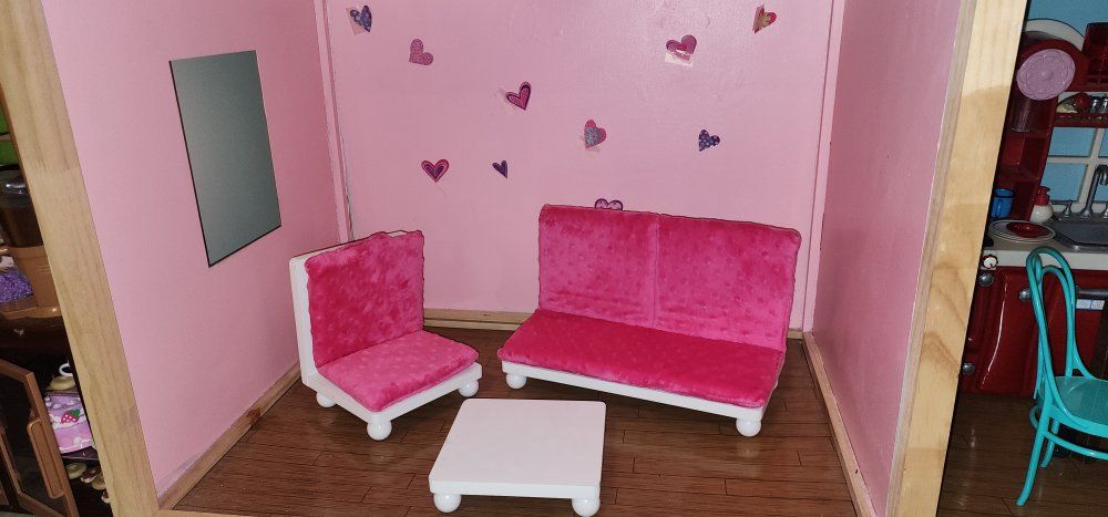 Main image 6