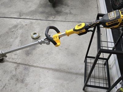 Dewalt Brushless Weed Eater -20v Foldable