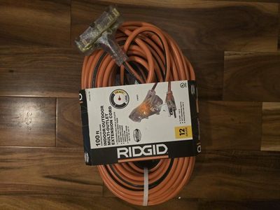 RIDGID 100 ft 12 Gauge Heavy Duty Indoor/Outdoor Multi-Outlet Extension Cord