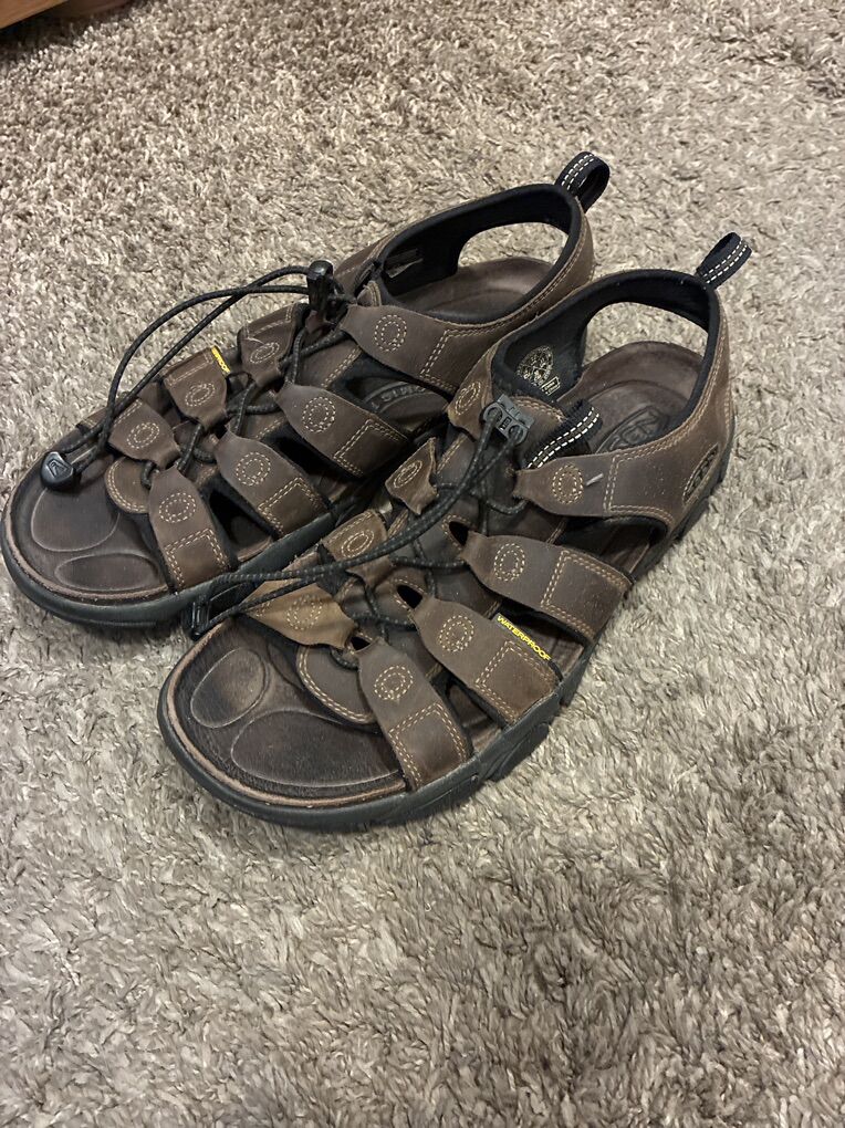 Keen Mens 12 Brown Leather Sandals with strap