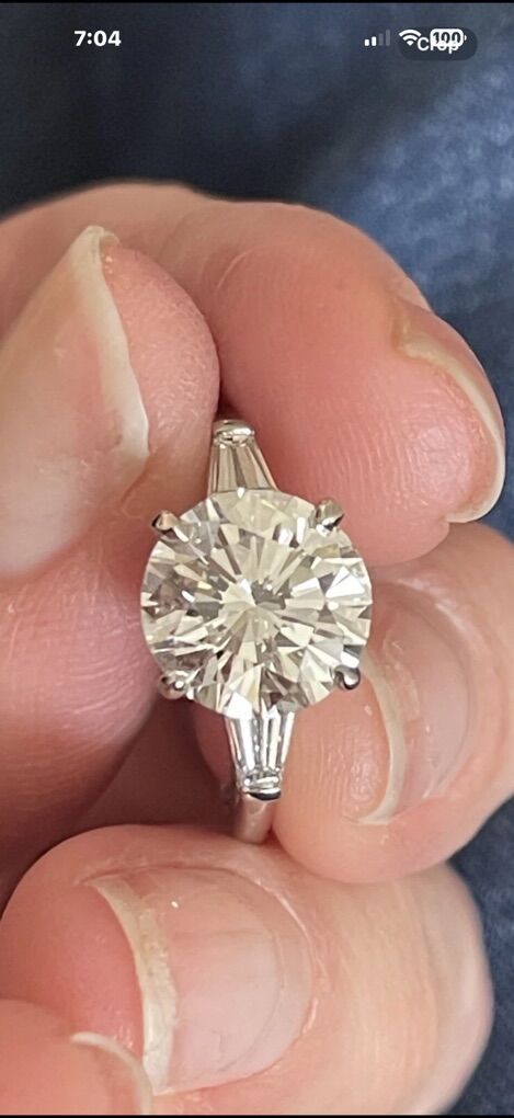 Tiffany & Co diamond ring Genuine & Natural