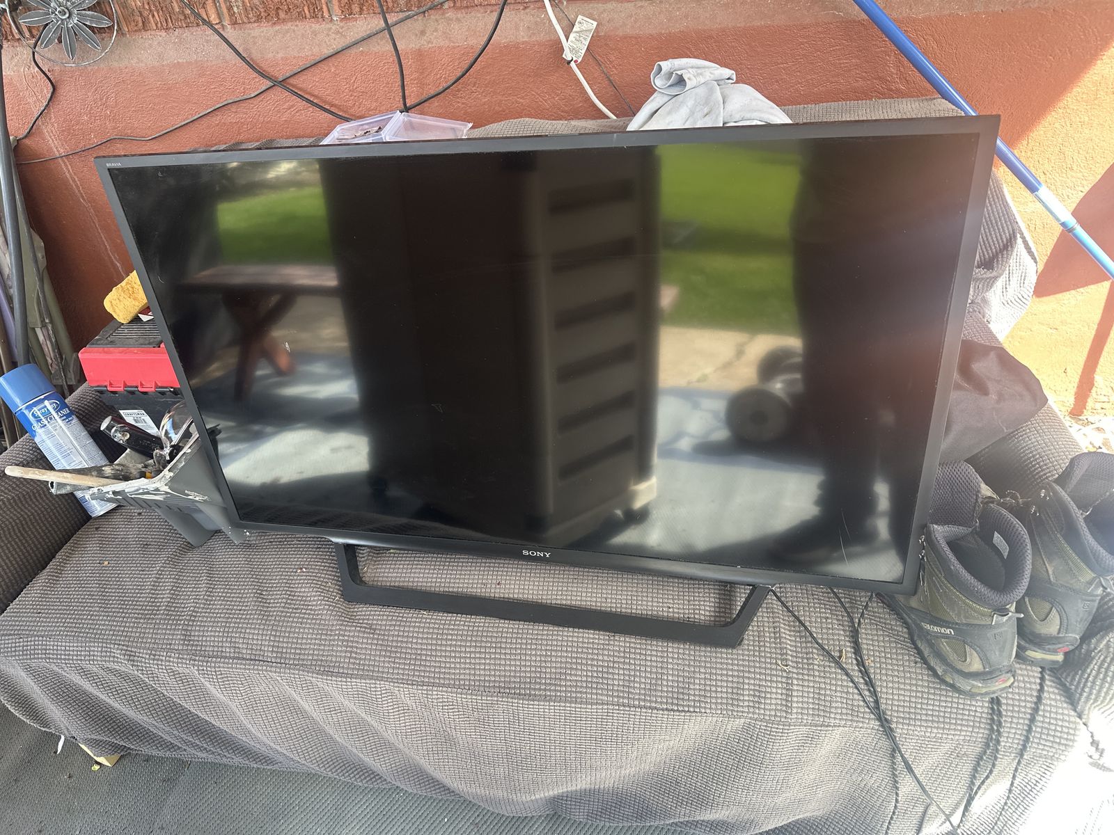 Sony smart tv 36inch