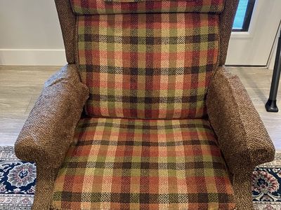 Vintage Brady Bunch pattern Brown/Plaid Lazy Boy Rocker & Recliner