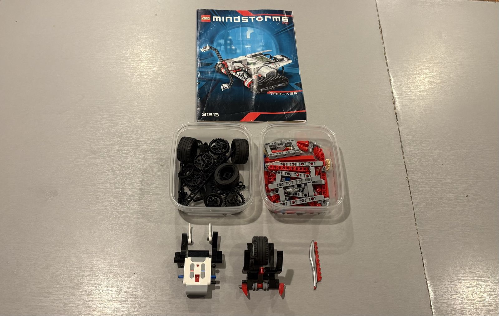 Main image 3