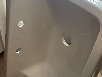 American Standard Vintage White Porcelain Wall-Mount Bathroom/kitchen/ laundry room Sink
