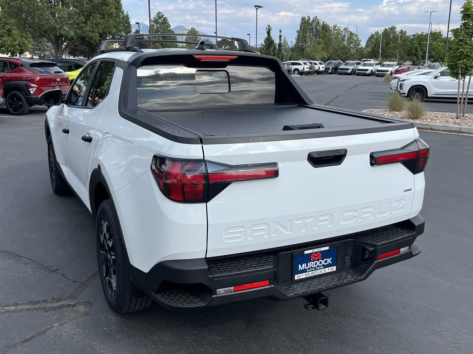 Main image 10