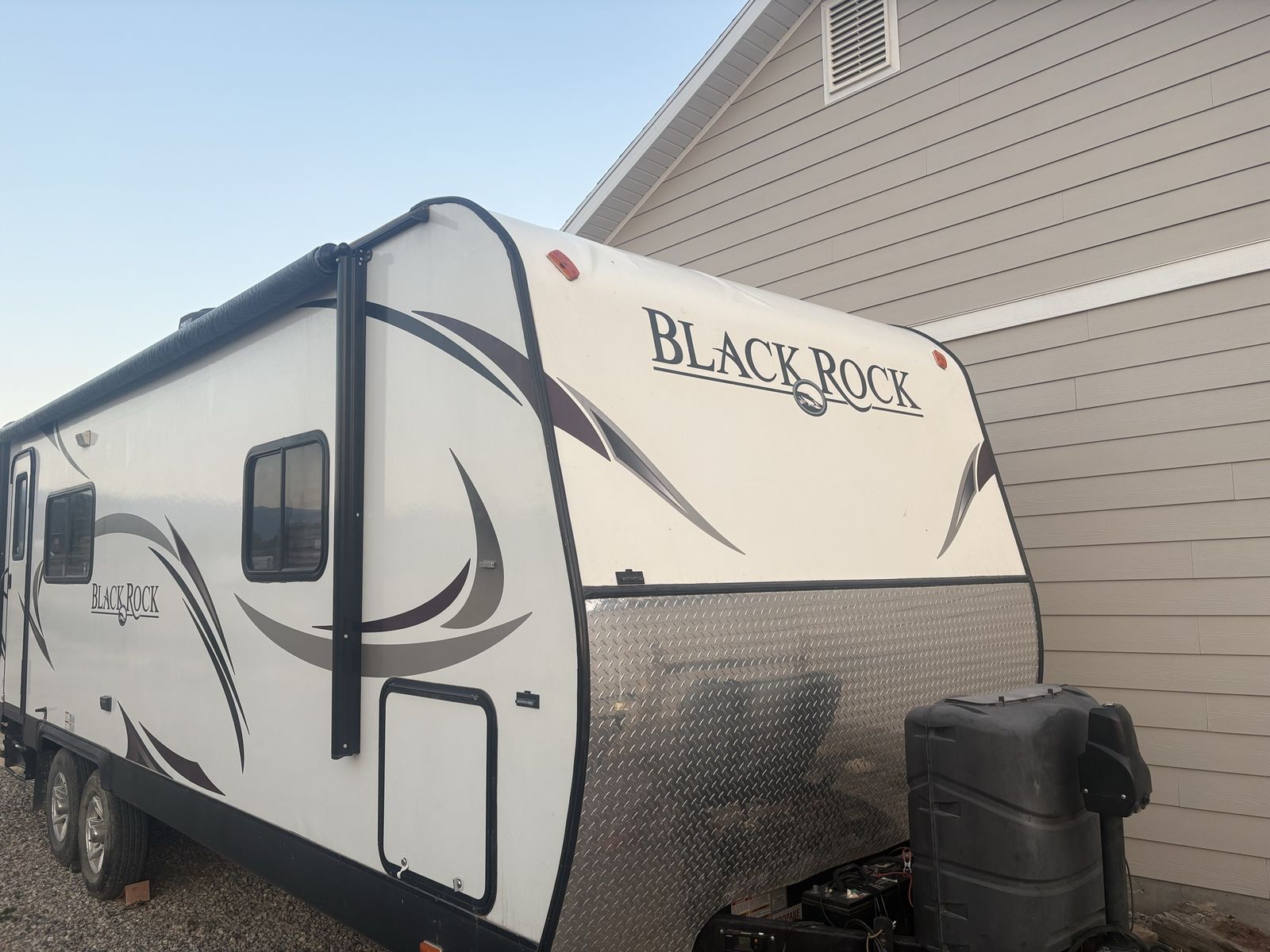 2015 Outdoors RV Black Rock 22RKS Travel Trailer - 1 Slide Out