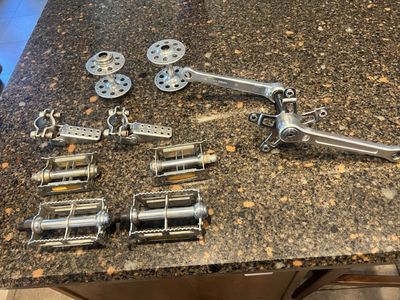 Moxy Crankset and Pedals Cycling Parts - Used Bicycle Components
