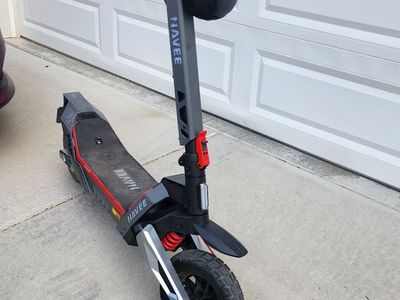 NAVEE XT5 Pro Electric Scooter - Gray/Red, Portable E-Scooter for Commuting