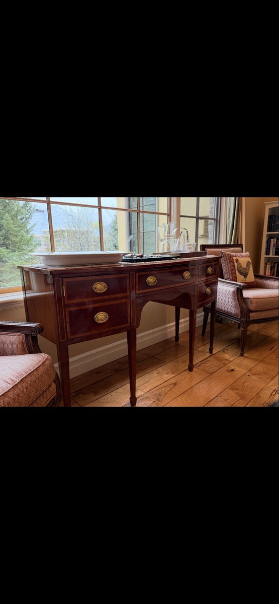 High End Buffet Table