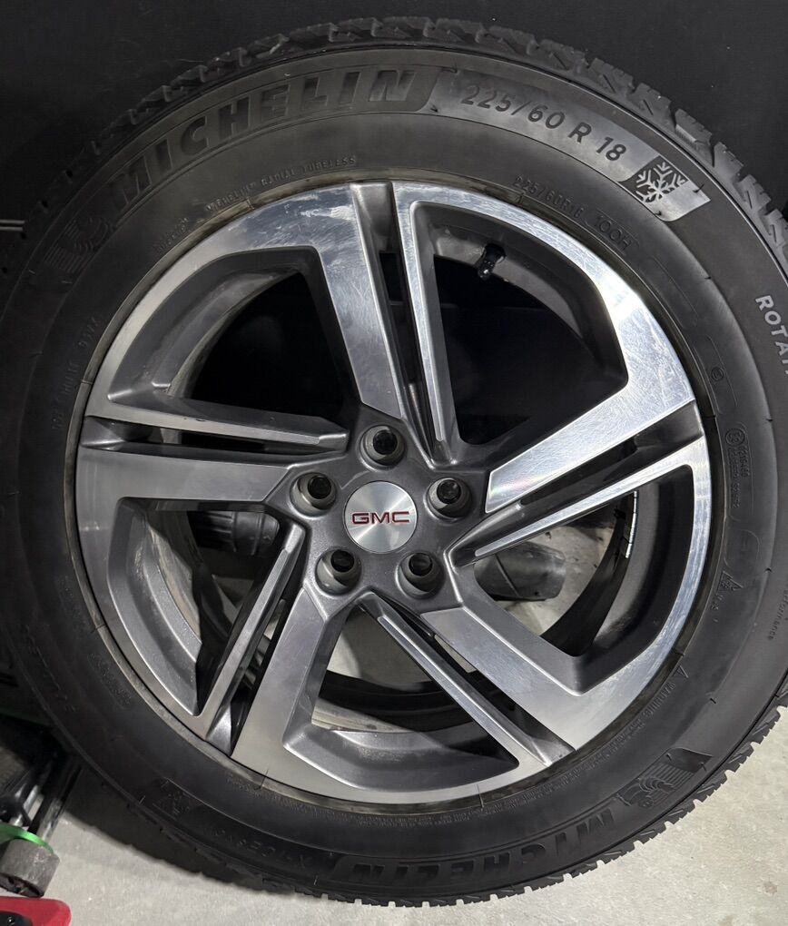 4 Michelin Ice And Snow Tires On GMC Wheels