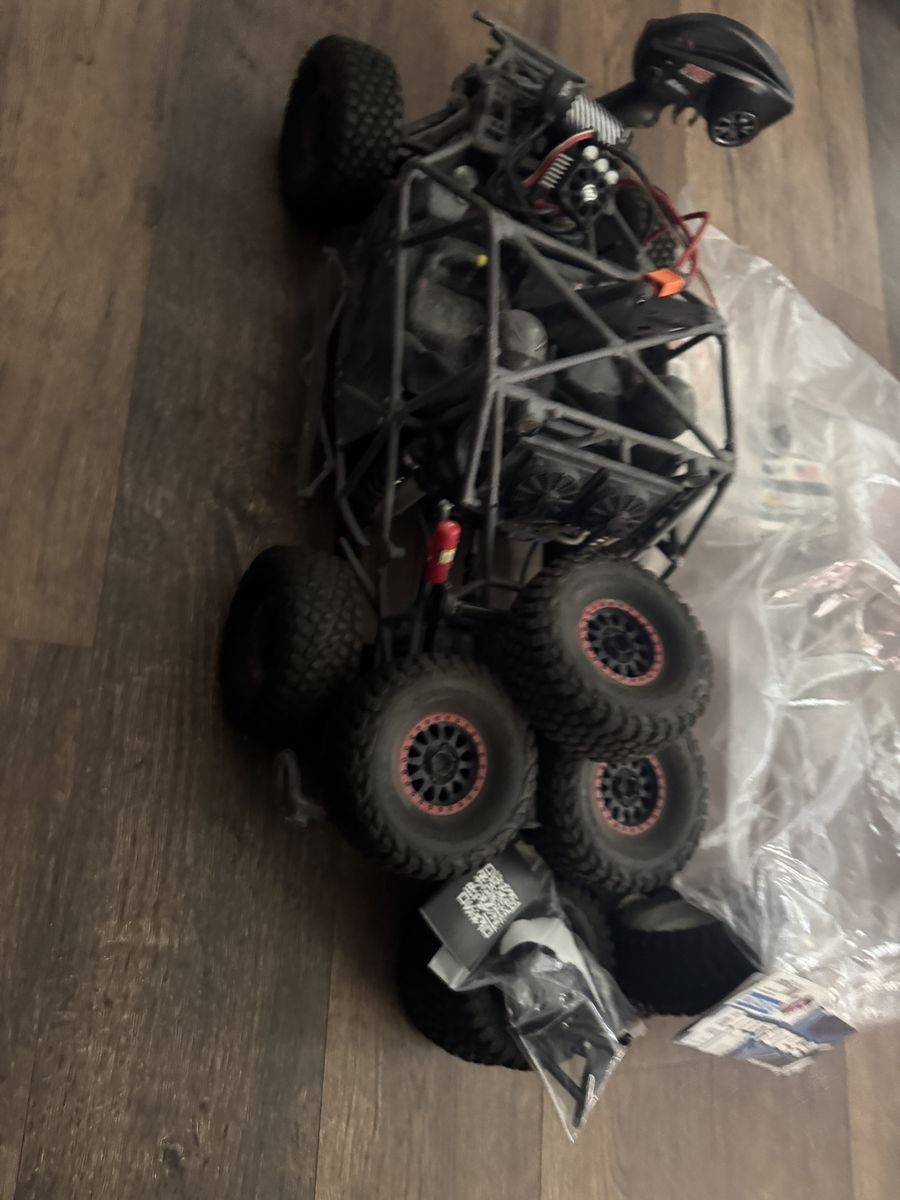 UDR PROJECT TRAXXAS