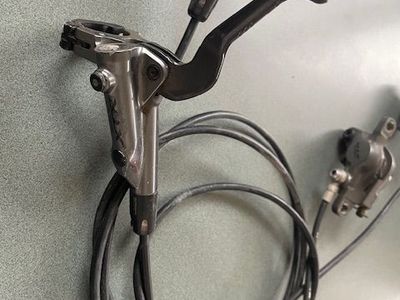 Shimano XTR M-9000 brakeset (F/R)