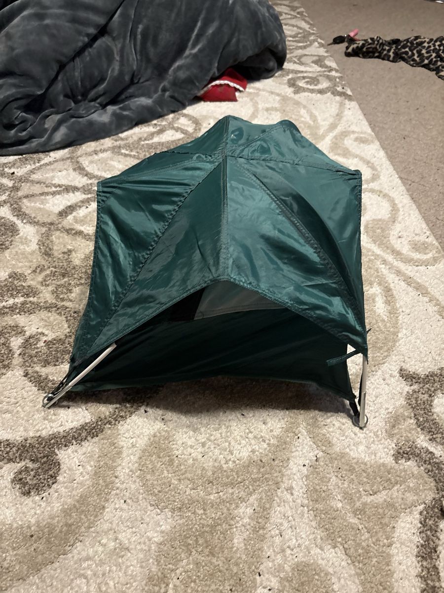 Children’s play tent