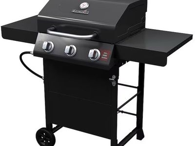 NEW in Box Char-Broil Classic 3-Burner Gas Grill