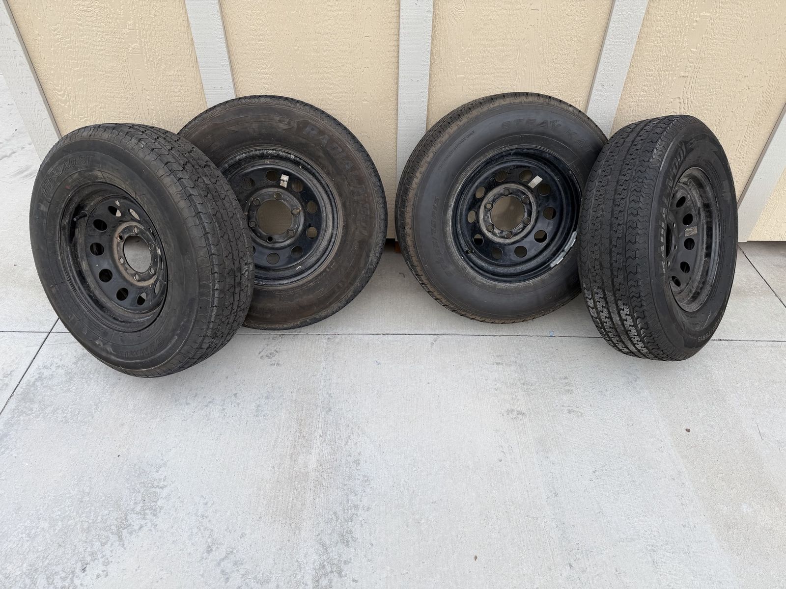 Trailer Tires 225/75R15