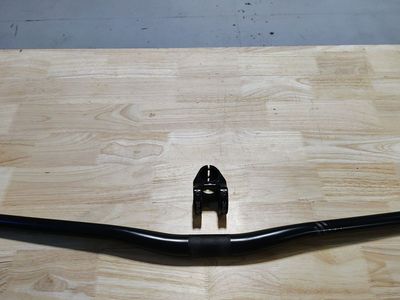SCOR Carbon 7.5° MTB Handlebar & Burgtec Stem Set - Black