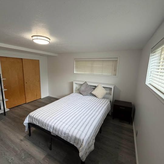 Private Basement Suite in Bountiful – $900 All-Inclusive!