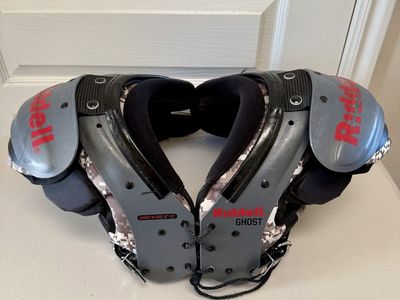 Size Medium 12-13” Riddell Ghost Football Shoulder Pads