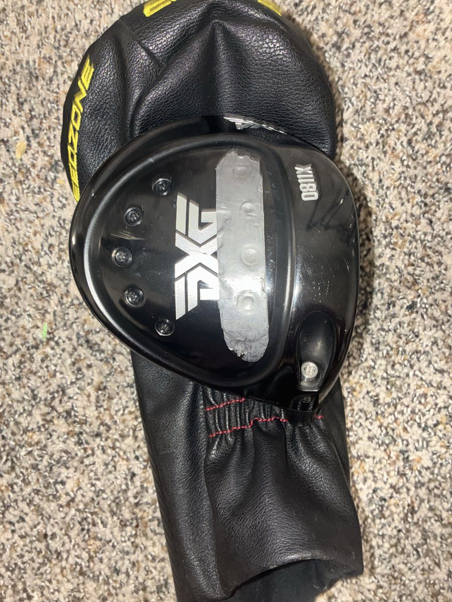 PXG 0811X (2016) 9* Driver Head Only w/ Misc Headcover Decent Condition