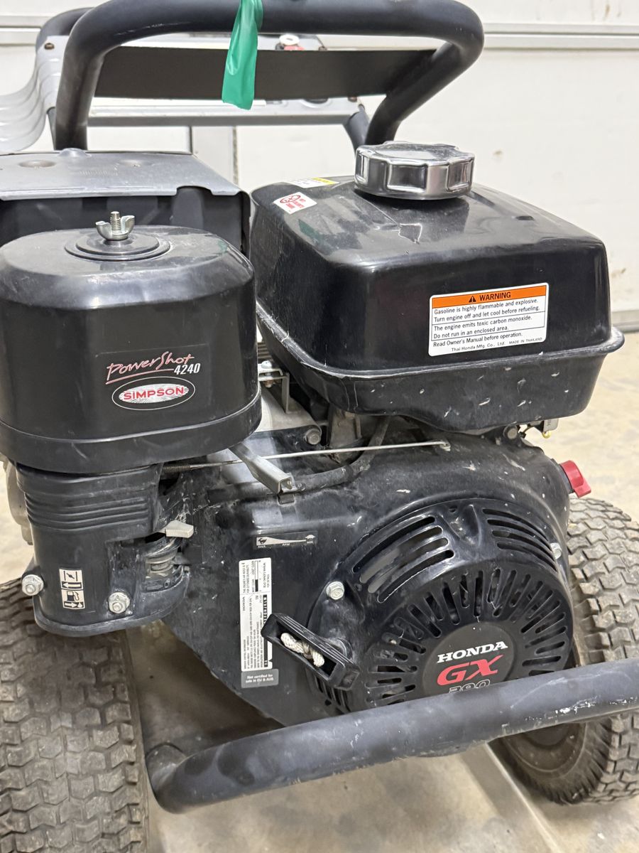 Pressure Washer  /Simpson 4200 Professional
