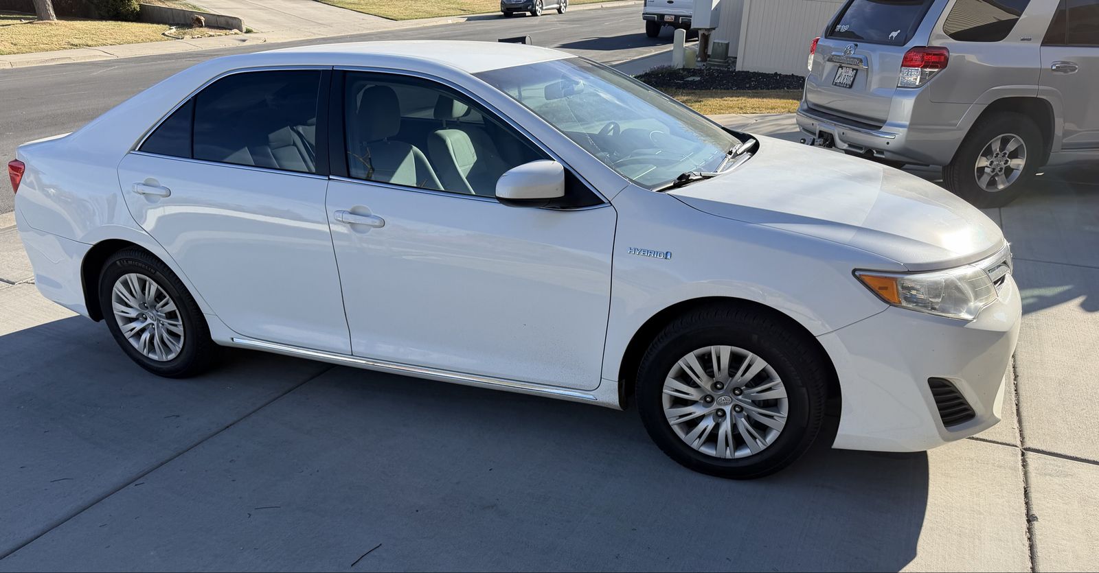 2013 TOYOTA CAMRY LE